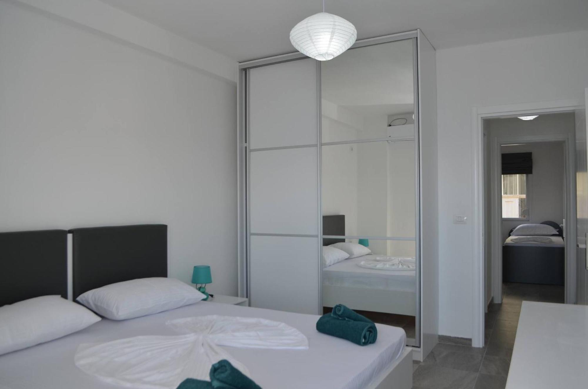 Wonderful View Apartments Sarandë エクステリア 写真