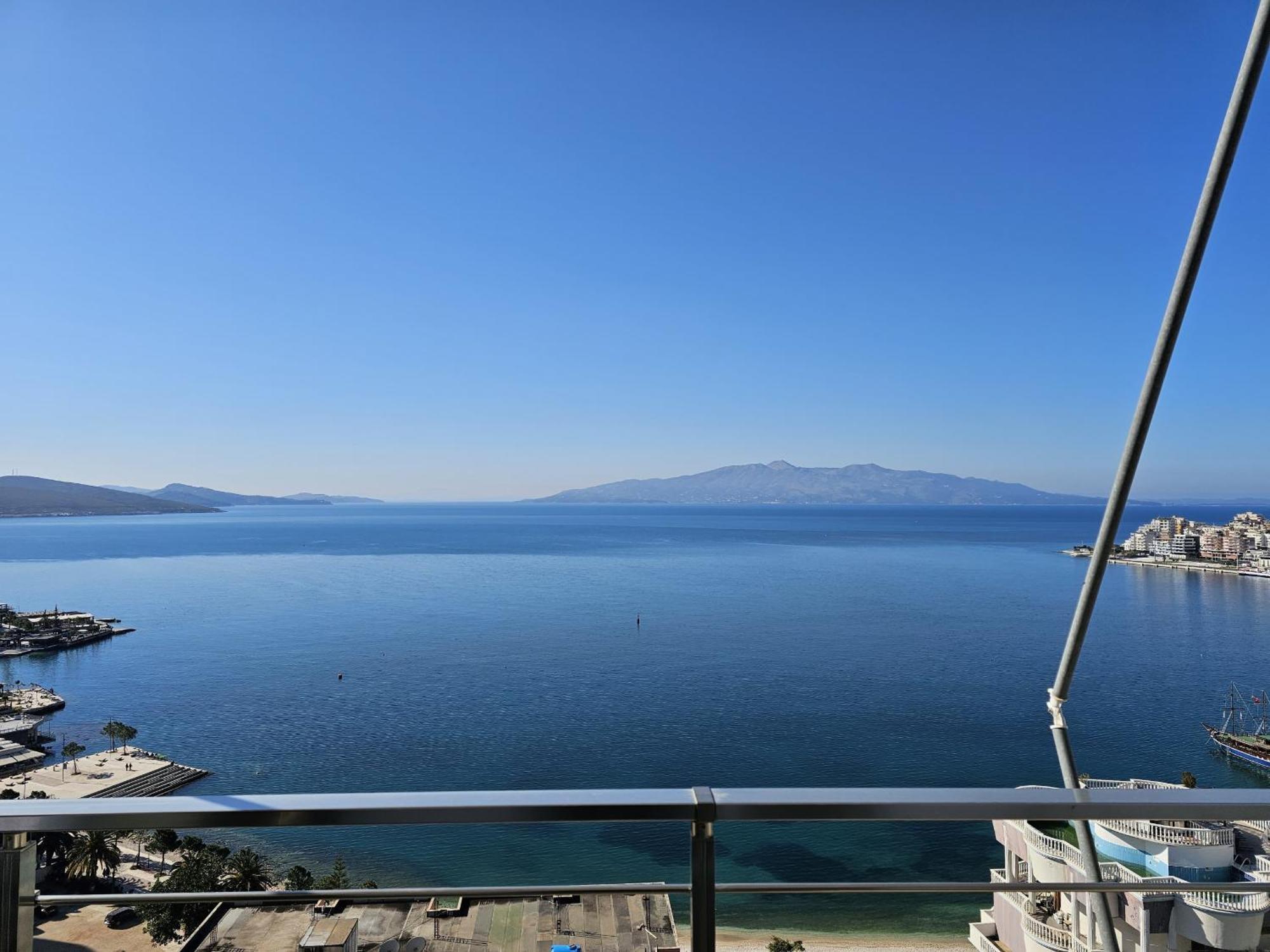 Wonderful View Apartments Sarandë エクステリア 写真