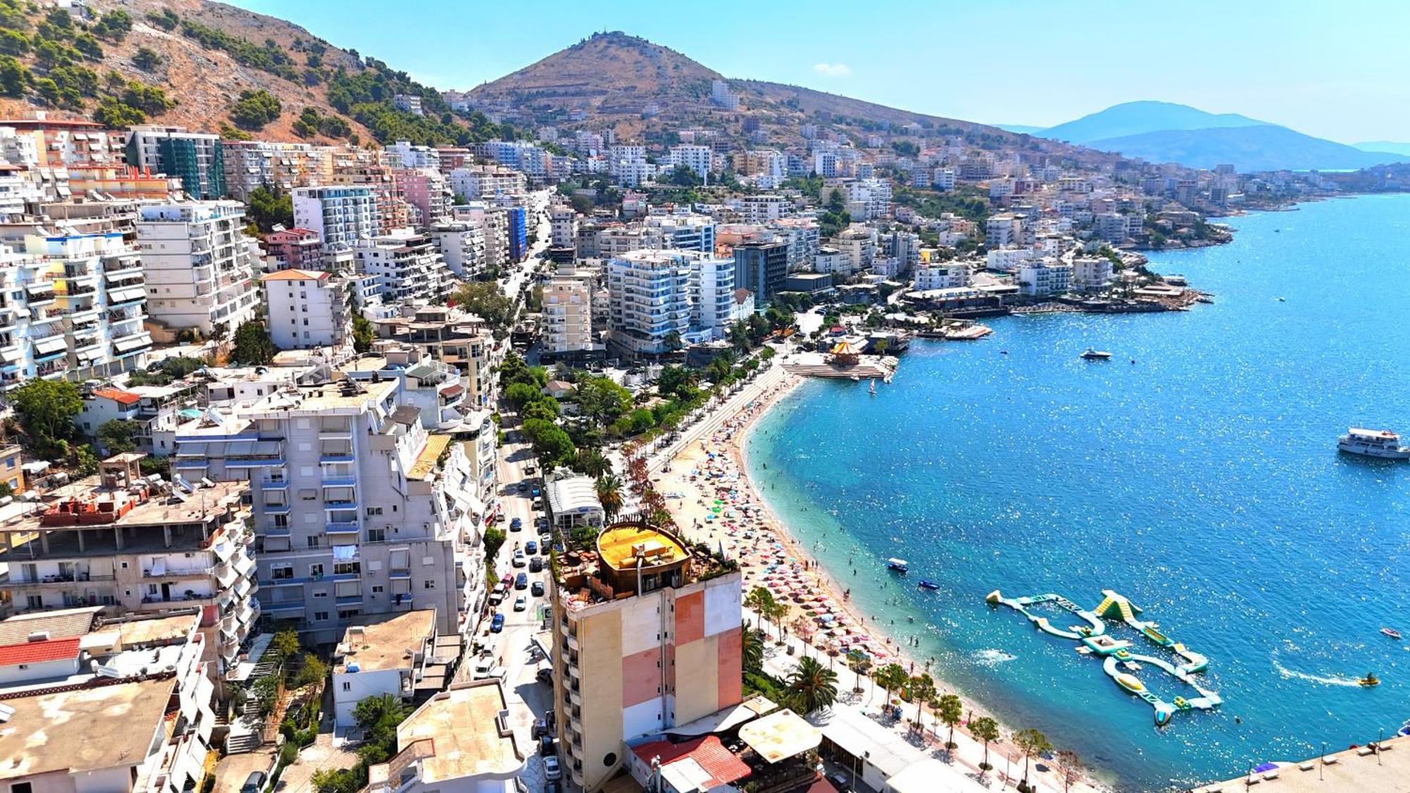 Wonderful View Apartments Sarandë エクステリア 写真