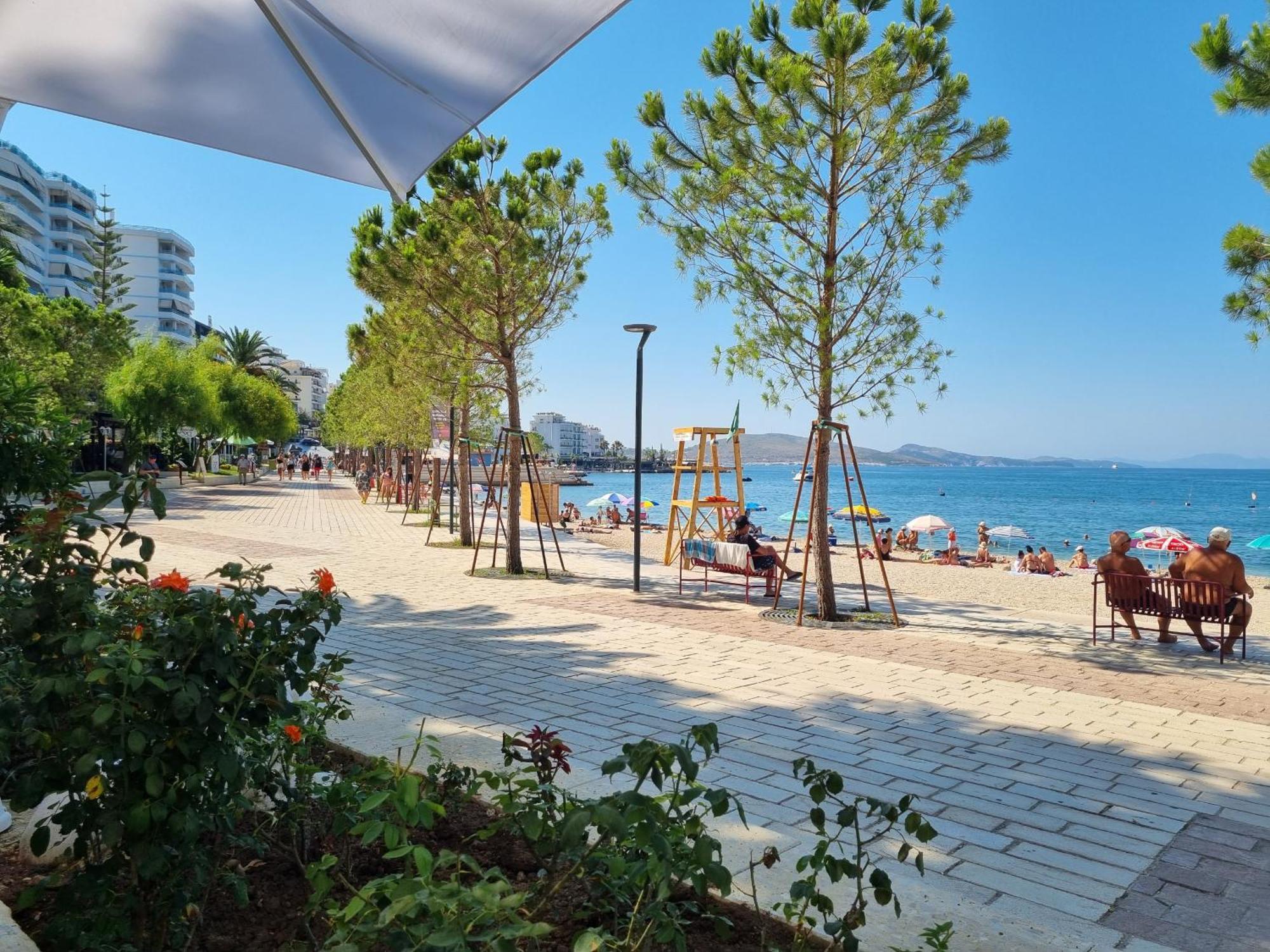 Wonderful View Apartments Sarandë エクステリア 写真