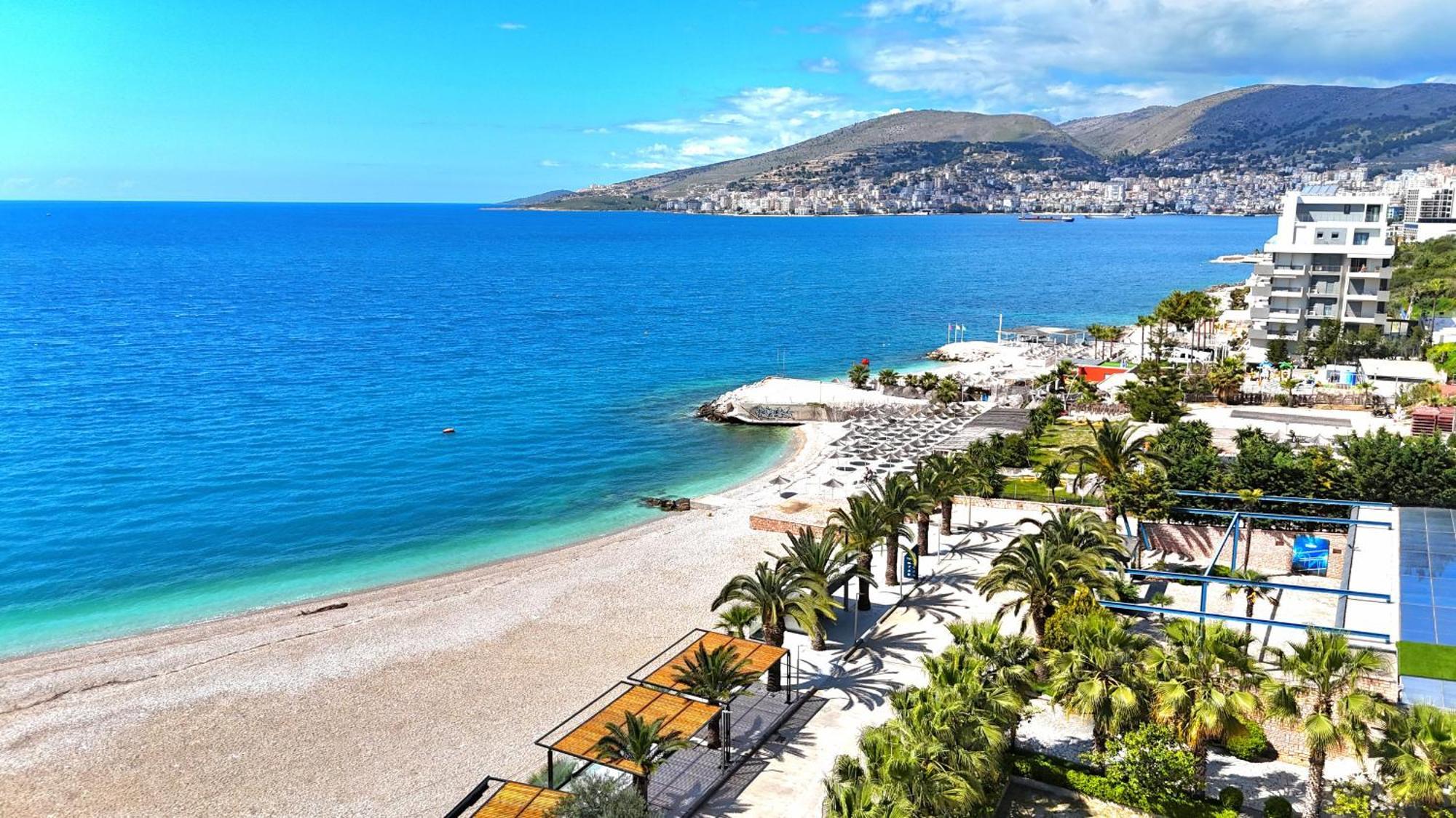 Wonderful View Apartments Sarandë エクステリア 写真